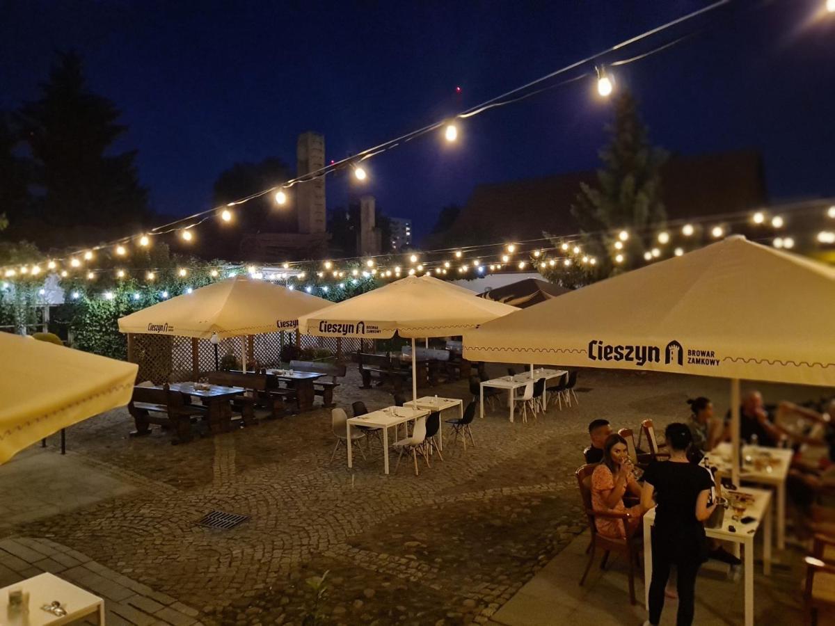 Hotel Zajazd Kultury, Dawniej Pocztowy Zielona Góra Extérieur photo