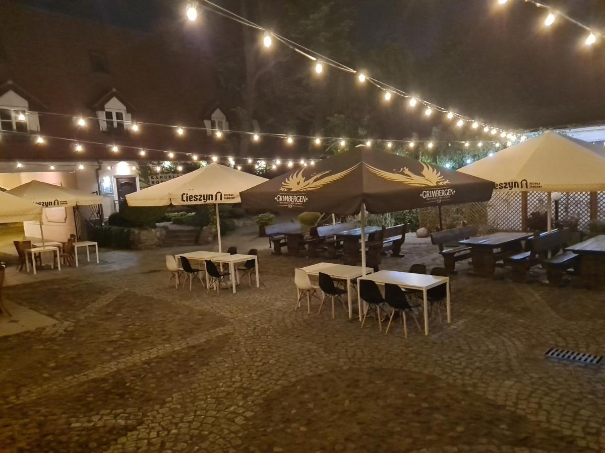 Hotel Zajazd Kultury, Dawniej Pocztowy Zielona Góra Extérieur photo