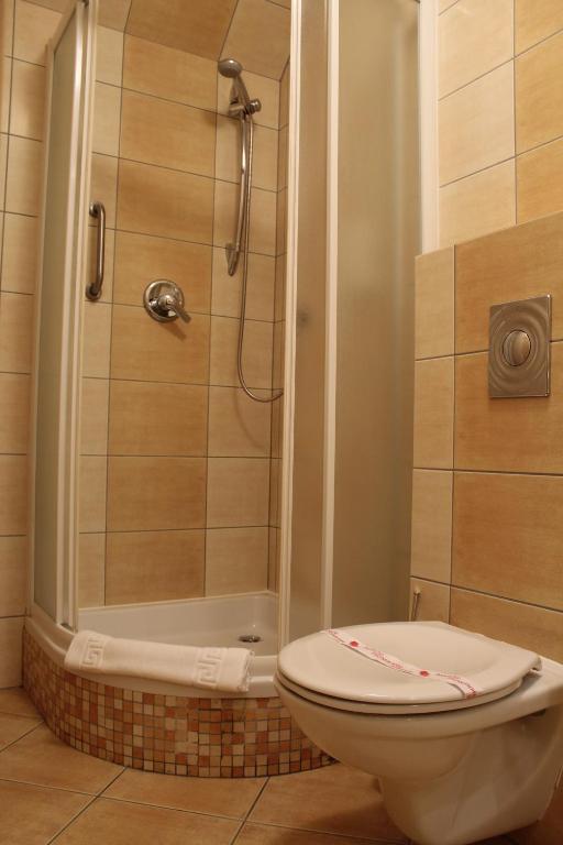 Hotel Zajazd Kultury, Dawniej Pocztowy Zielona Góra Extérieur photo